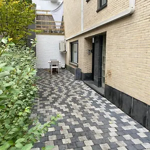 Peralta Apartment